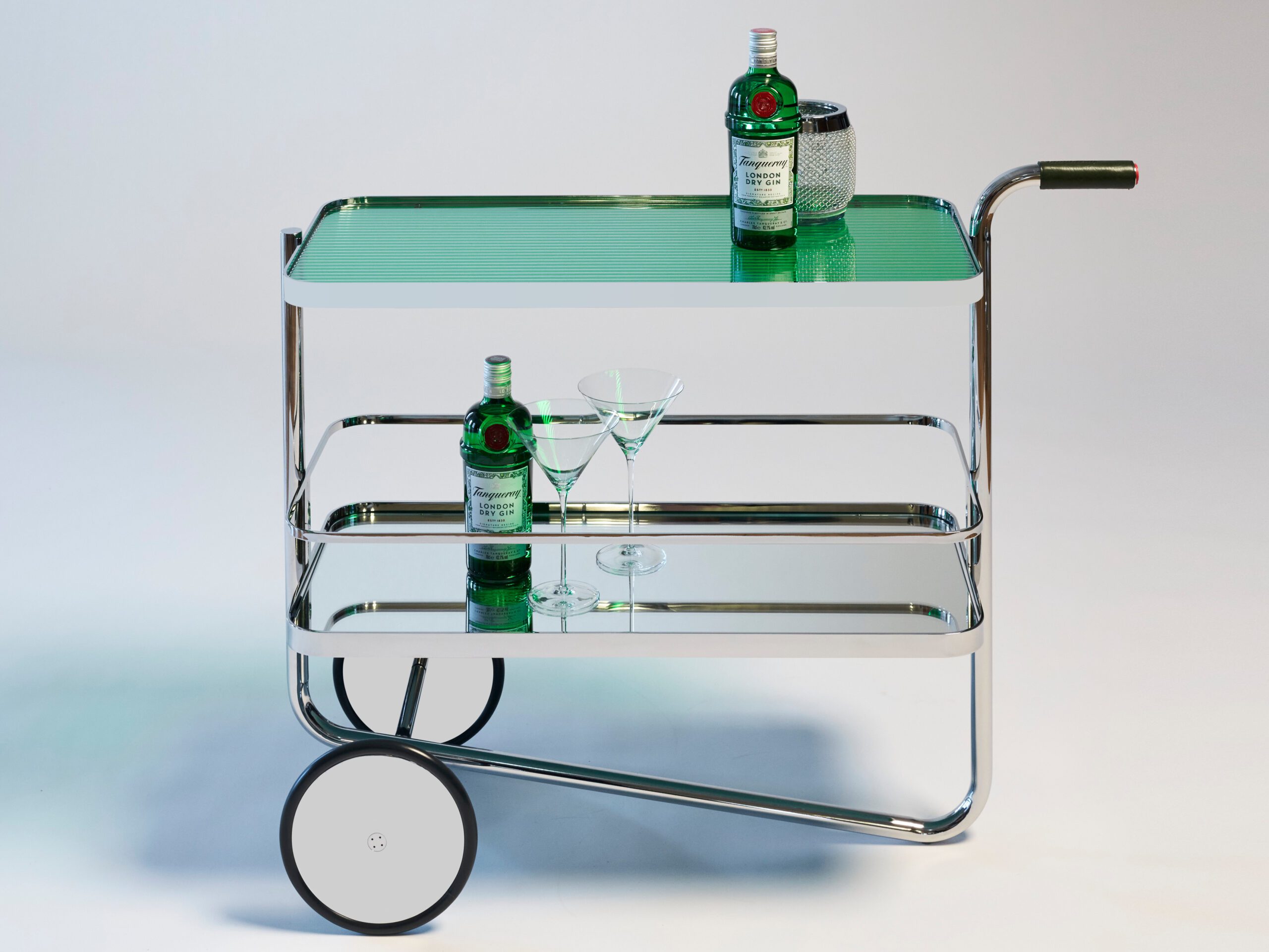 Tanqueray x Thonet_Hartmut Nägele_vertical